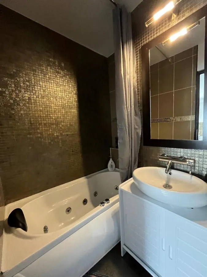 Apartament Mall Vitan Studio Eveline Bukareszt
